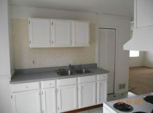 500 Vine St #B, Saint Clair, MI