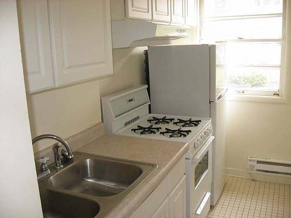 5th image of 432 S Lincoln Ave