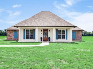 1087 Bock Huval Rd, Breaux Bridge, LA 70517