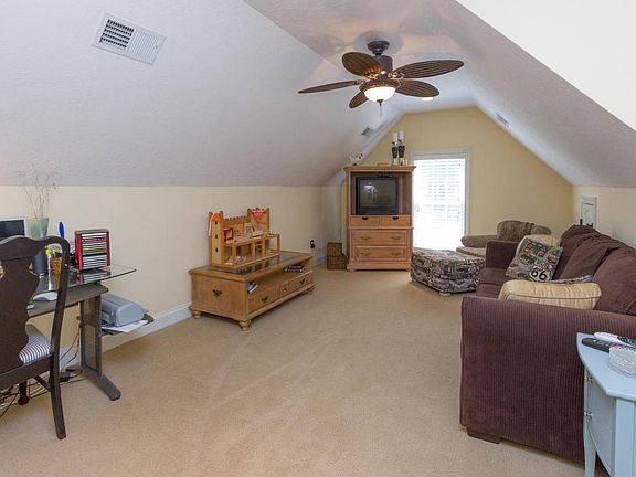 5th image of 8845 Ebenezer Oaks Ln