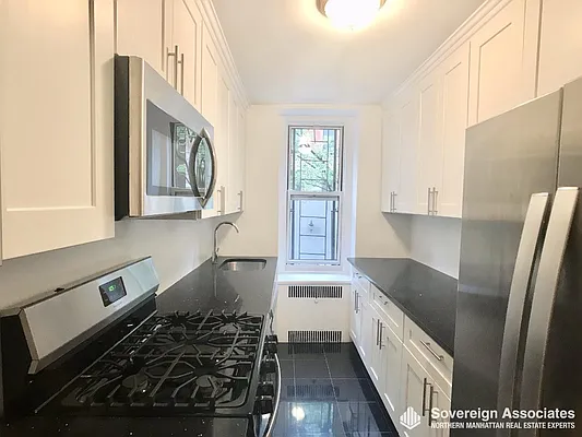 Rented by Sovereign Associates | media 7