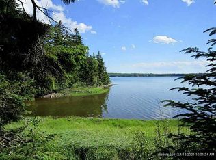 121 Flye Point Rd, Brooklin, ME 04616