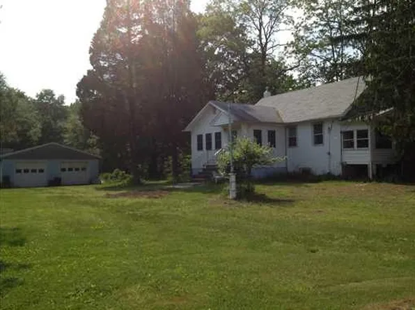 61 Old Amboy Rd, Old Bridge, NJ 08857