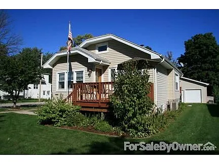 301 S Yale Ave photo 1