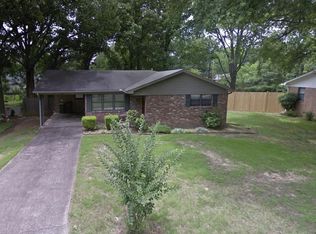46 Flag Rd, Little Rock, AR 72205