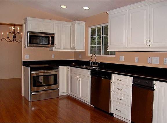 2nd image of 8510 N Hill N Dale St