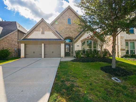 2nd image of 1846 Majestic Falls Ln