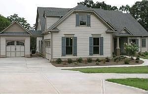 1st image of 725 Paint Horse Dr