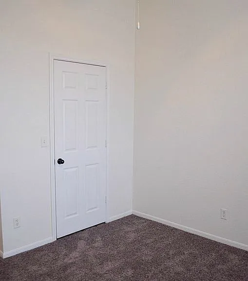4902 Slate Ct — Photo 31