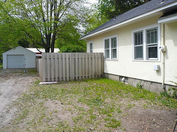 3rd image of 30950 Frontage Rd