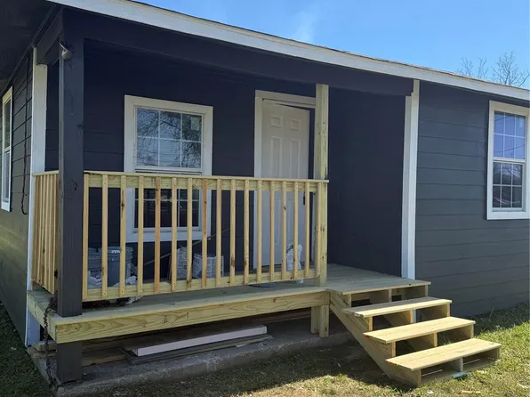 13224 Cliff Dr, Crosby, TX 77532