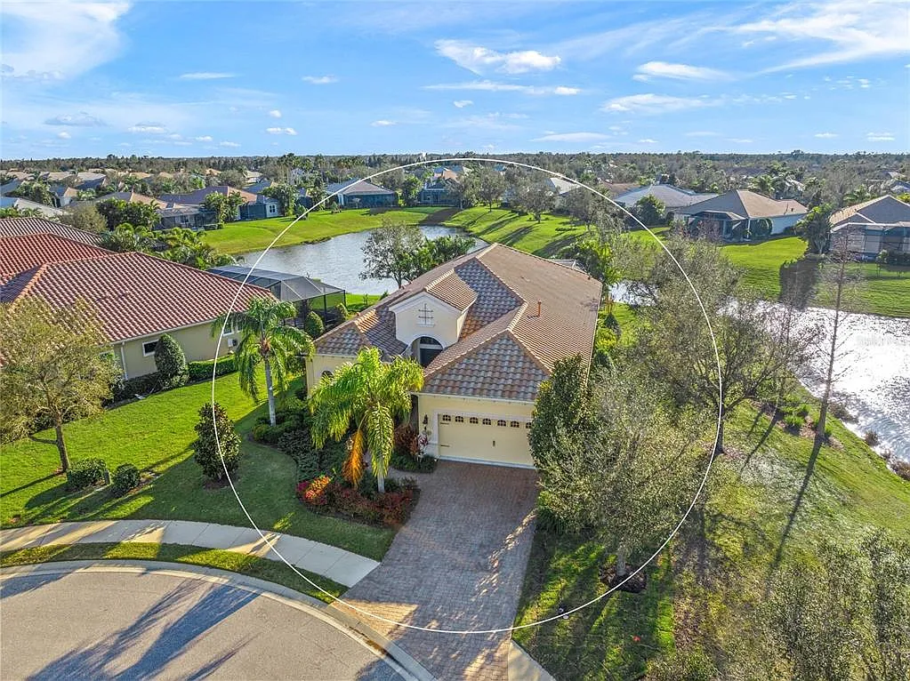 3 bed, 2.5 bath, 2801 sqft, $6,000 — Photo 4