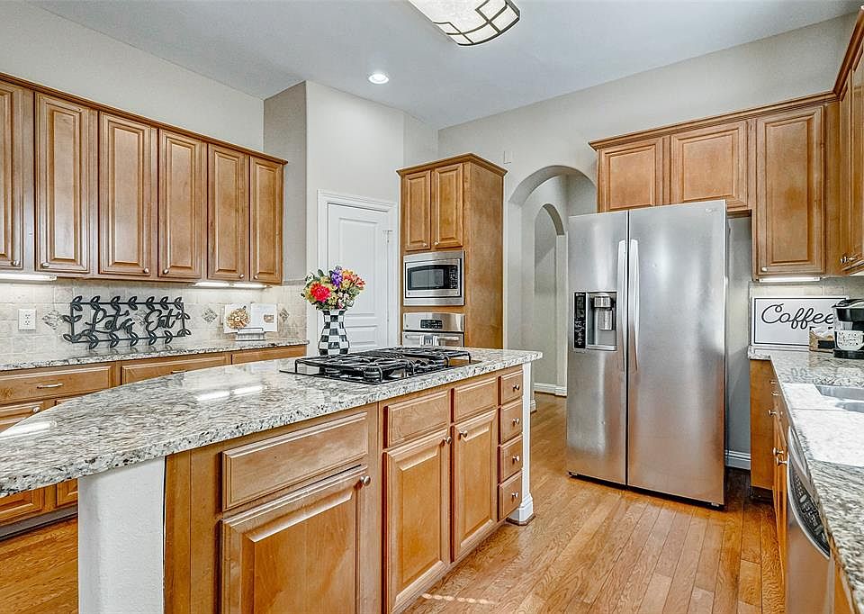 1st image of 10 Versante Court