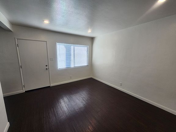 3rd image of 1144-1146 W 166th St #B