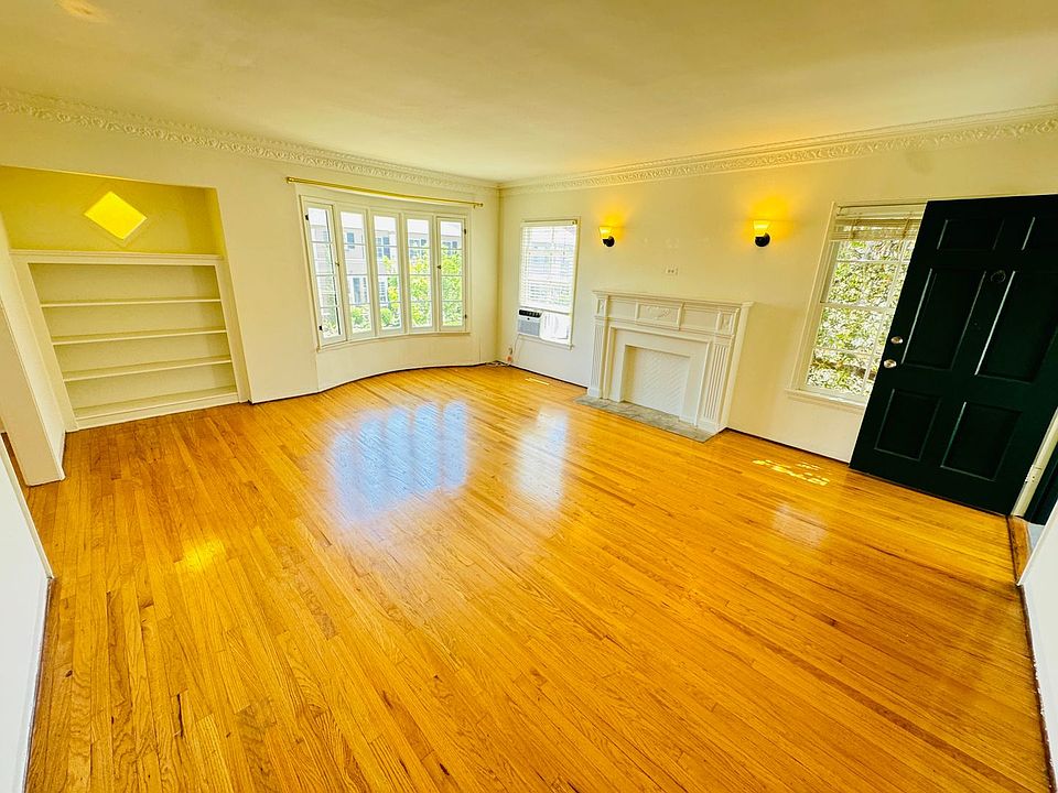 1st image of 337-339 N Gardner St #3375