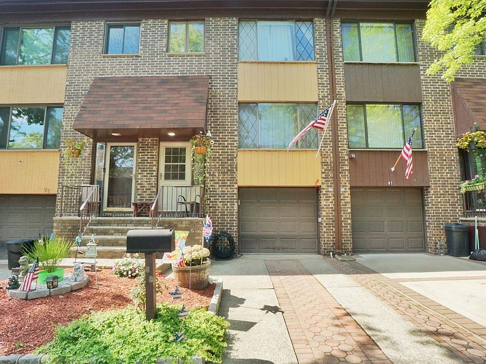 1st image of 89 Dogwood Ln