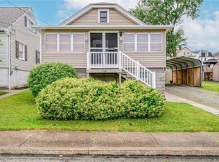 718 N 4th St, Jeannette, PA 15644