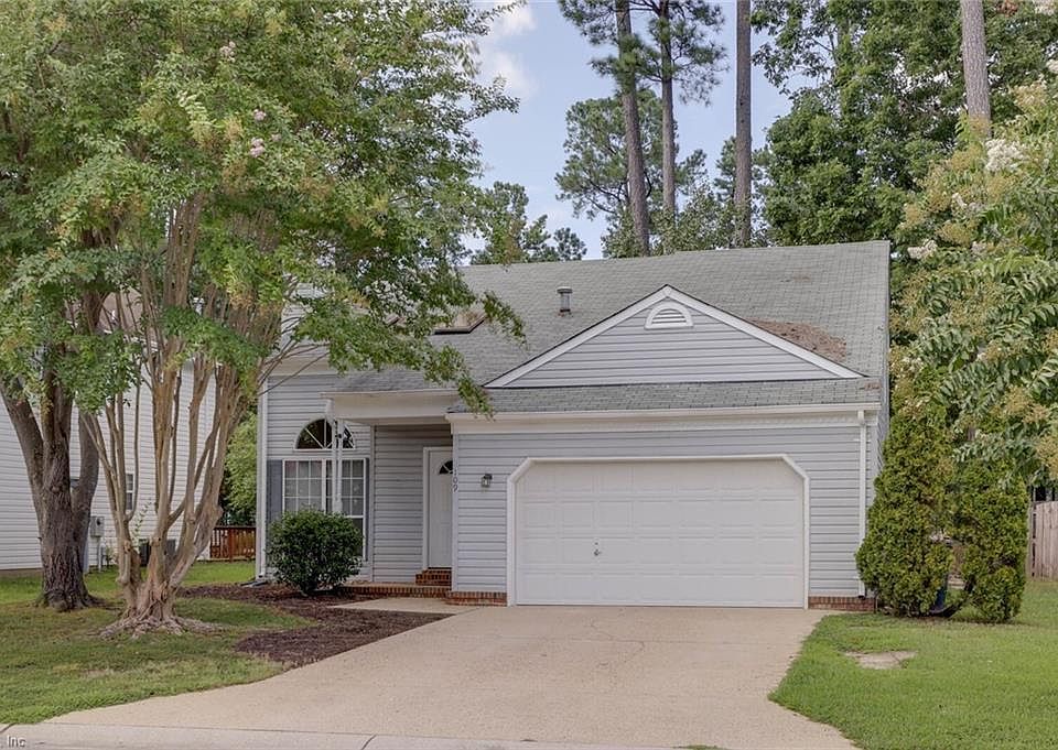 1st image of 109 Judith Cir