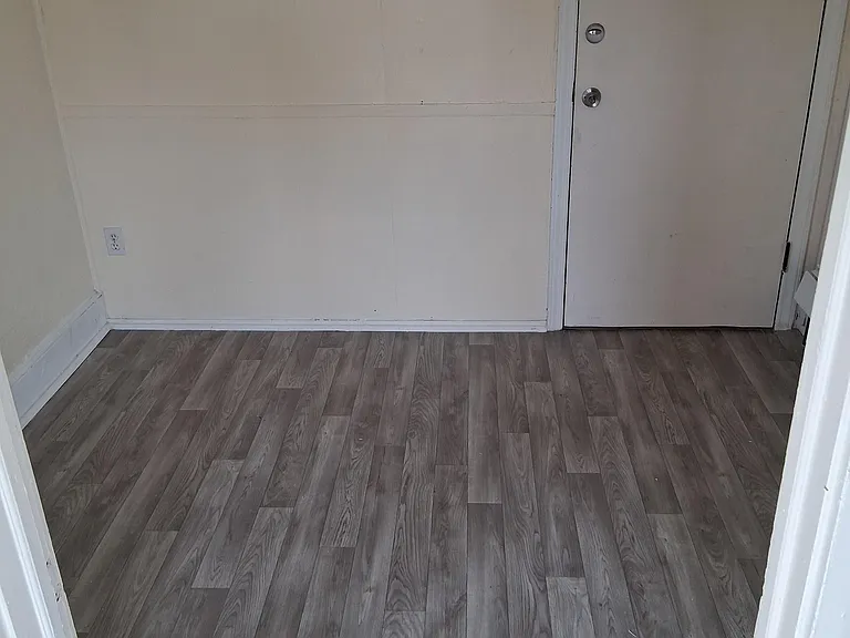 68 Mapes Ave #2 — Photo 1