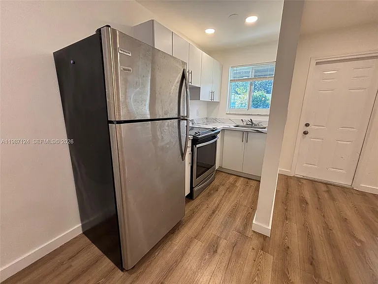 2308 Jackson St #3 — Photo 2