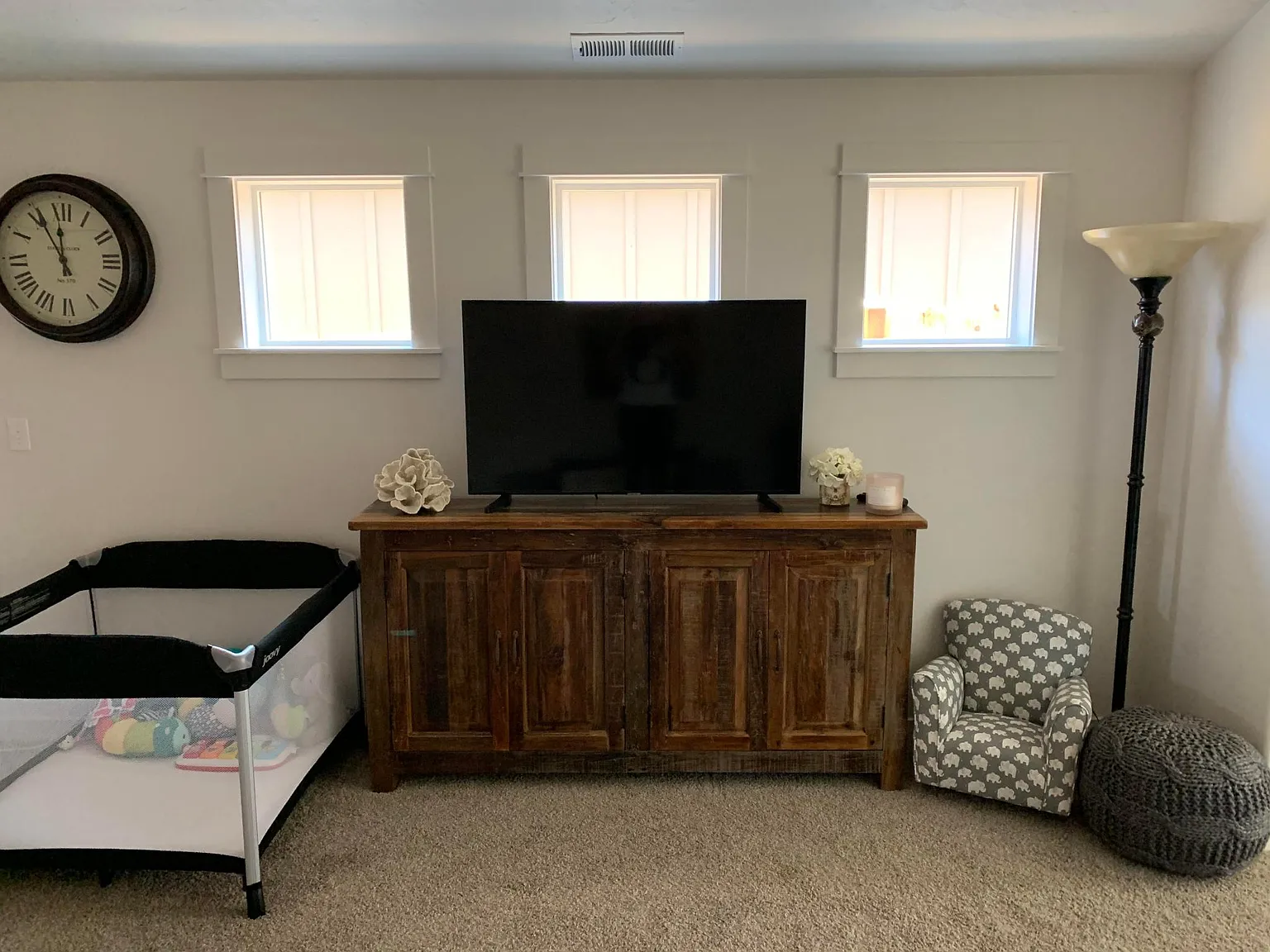 2 bed, 1024 sqft, $2,100 — Photo 3