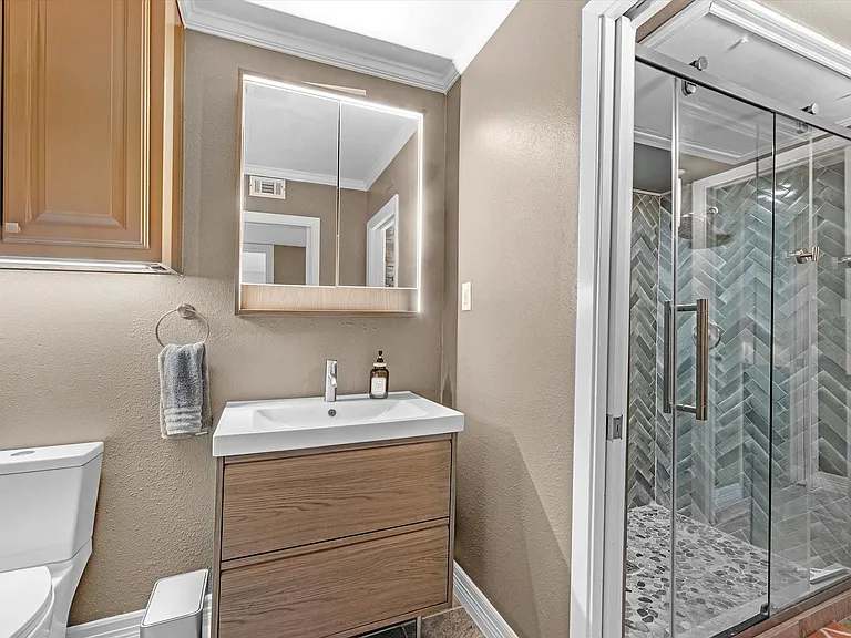 505 Westcott St #308 — Photo 20