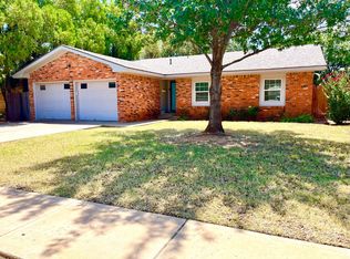 2205 33rd St, Lubbock, TX 79411