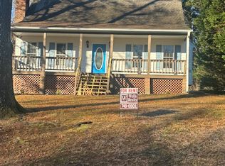 10818 Stilton Dr, Chester, VA 23831