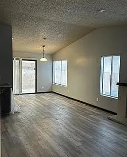 4229 Cocopah Ln — Photo 2
