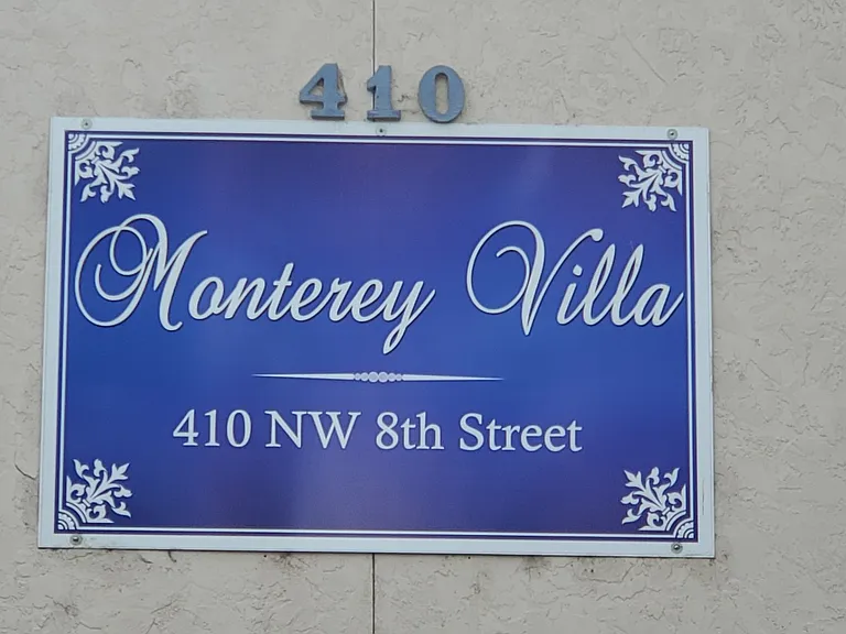 410 NW 8th St — Photo 4
