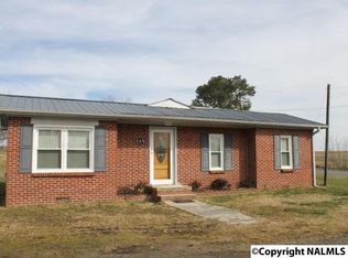239 County Road 403, Groveoak, AL 35975