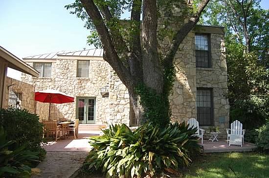 2nd image of 121 Primera Dr