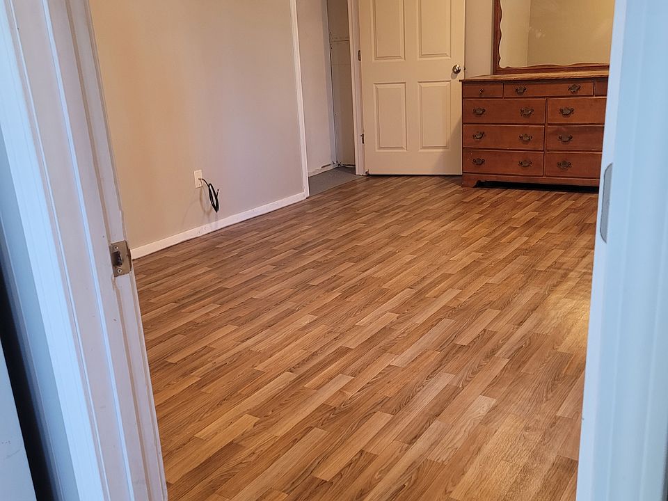1st image of 55 Oxford Ave #1