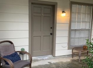 14732 Hooper Rd #B, Baton Rouge, LA 70818