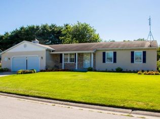59716 Bluebird Ct, South Bend, IN 46614