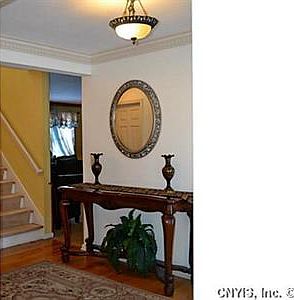 5th image of 7122 Thorntree Hill Dr