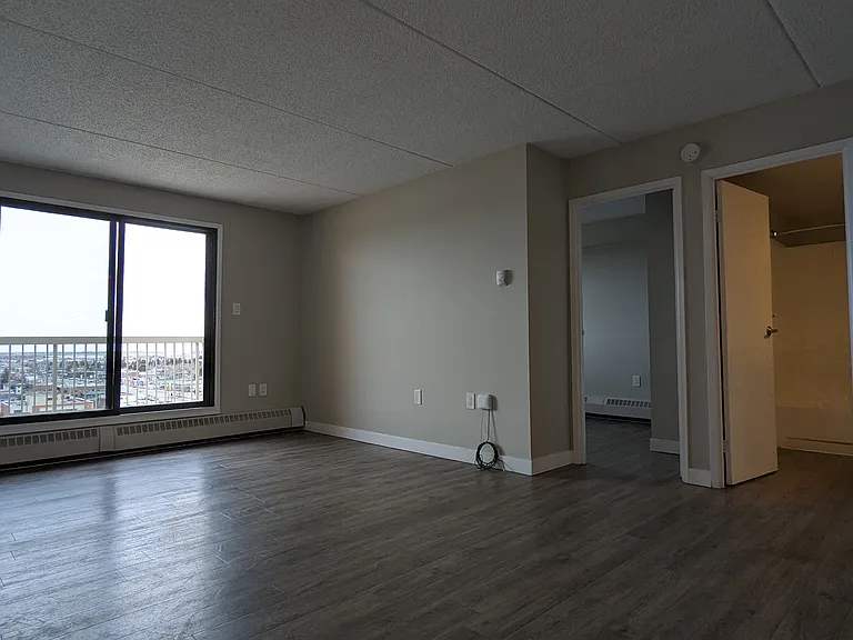 1710 Radisson Dr SE — Photo 6
