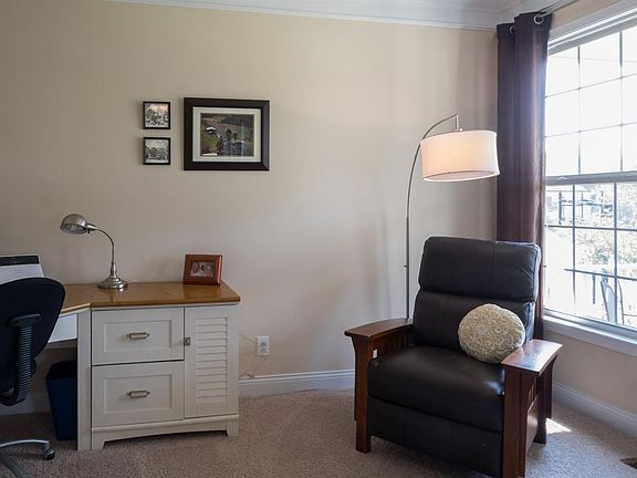 4th image of 2016 Holderness Dr