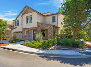 122 Pixel, Irvine, CA 92618