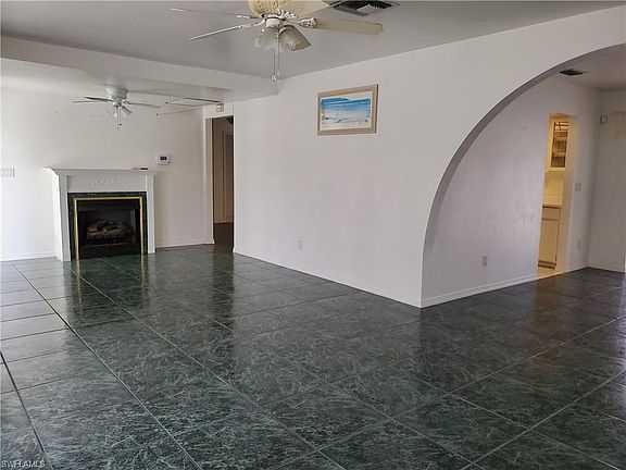 4th image of 1434 SE 18th St