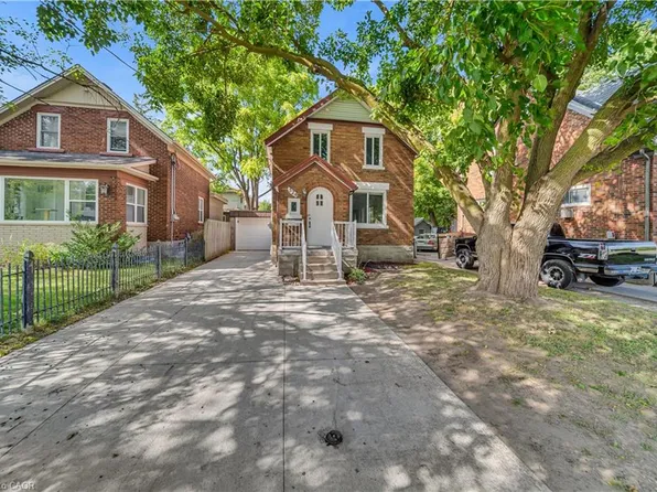 324 Victoria St S, Kitchener, ON N2M 3A3