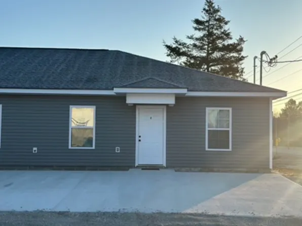 52 Camp Tahkodah Rd #A, Batesville, AR 72501