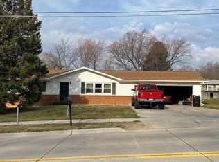 203 N 25th St, Norfolk, NE 68701