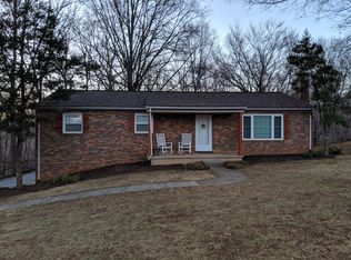 537 Suburban Rd, Lynchburg, VA 24501