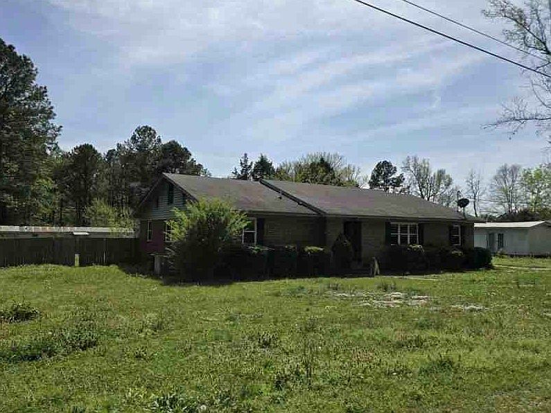 2nd image of 455 Tarpley Dr E