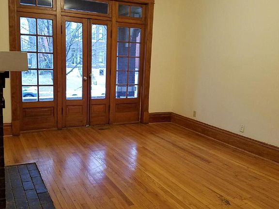 4th image of 5784 Pershing Ave