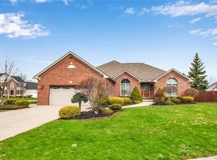 27 Ganna Ct, Buffalo, NY 14224