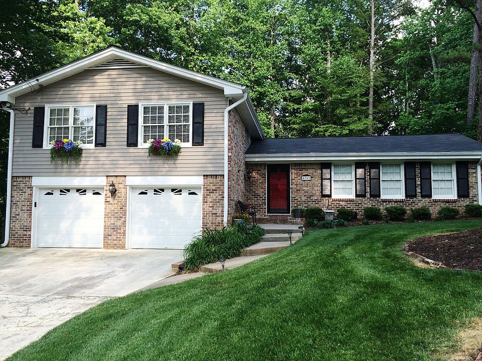 4783 Cambridge Drive