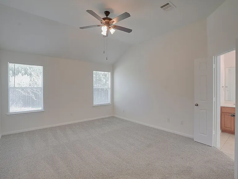 311 Gainer Dr — Photo 11
