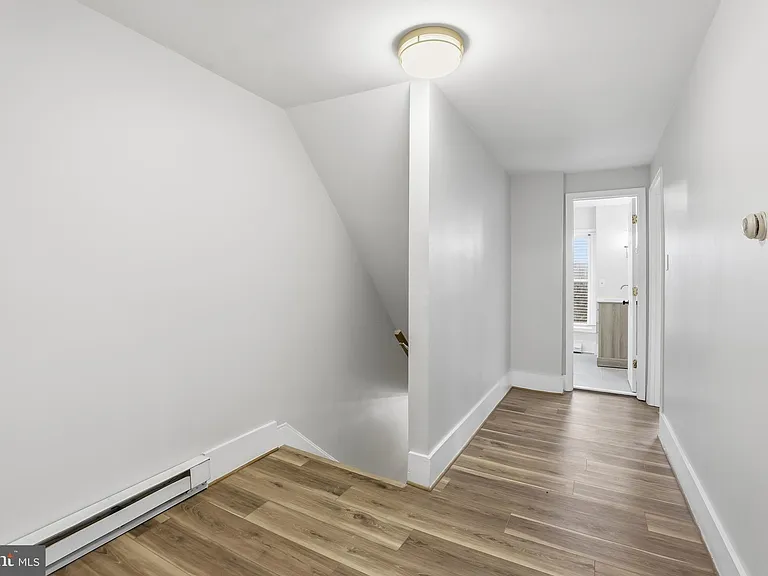 319 E A St #1 — Photo 13